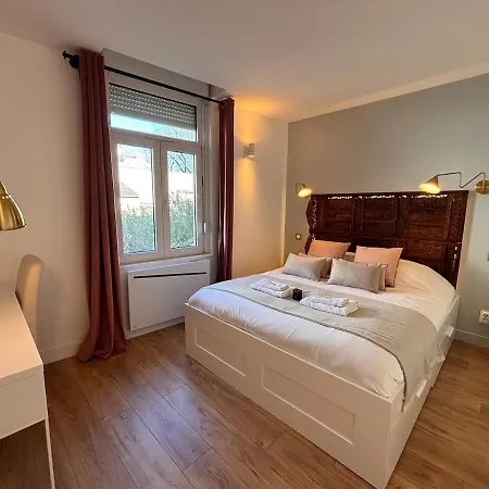 117 Gambetta Maison 4 Chambres, 4 Sdb Et Terrasse * Reims